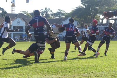 Both teams exhibited rugged defence when put under pressure. Photo: Brad Morgan.