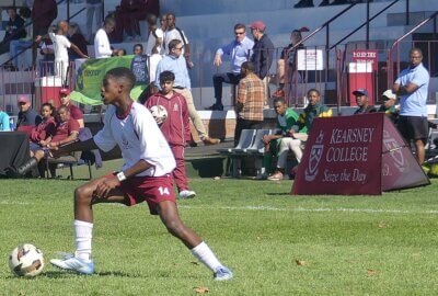 The host, Kearsney College, reached the semi-finals after a penalty shootout win. Photo: Brad Morgan.