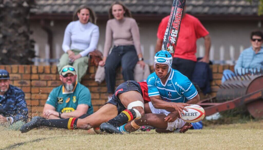 Bere eindig bo in Beker, maar Jansies laat hulle sweet