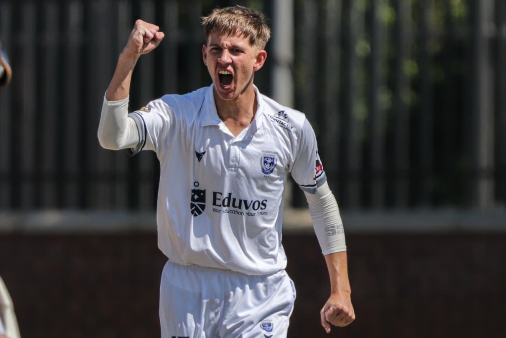 Du Preez dominant in Ysbere triumph, Van Breda destroys Monnas with six of the best