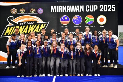 The SA U17 girls' team clinched the bronze medal at the Dato Mirnawan Cup. Photo: National Hockey Development Program (NHDP)