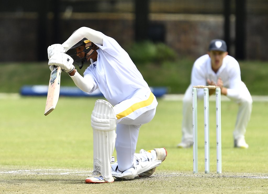 Big stand between Manack and Hockly steers SA Schools to victory