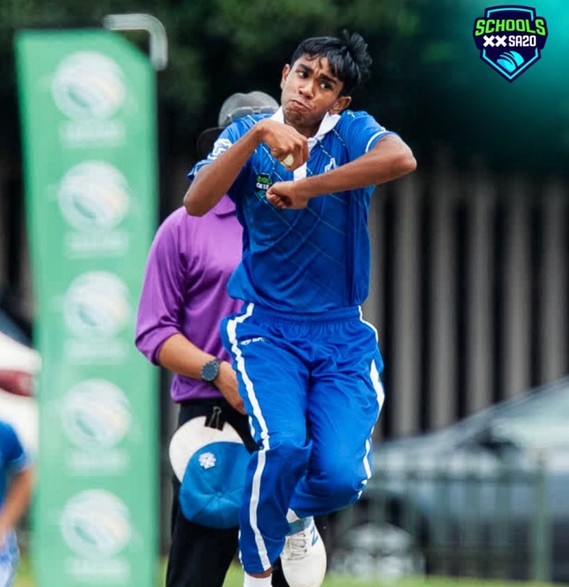 Spin dominates as top contenders win on opening morning in Potchefstroom