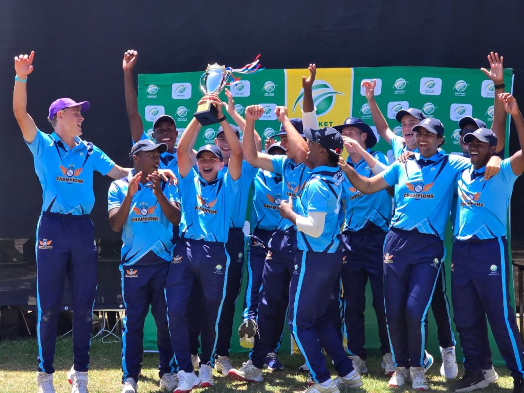 Champions dominate final day to seal perfect Cubs Week campaign