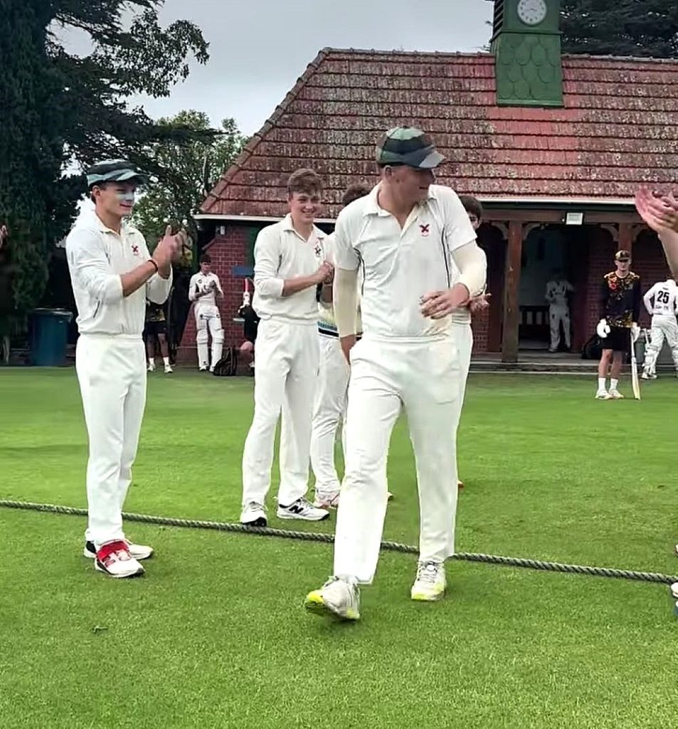 Holder blasts St Andrew’s College to win, Parel Vallei holds off Milnerton