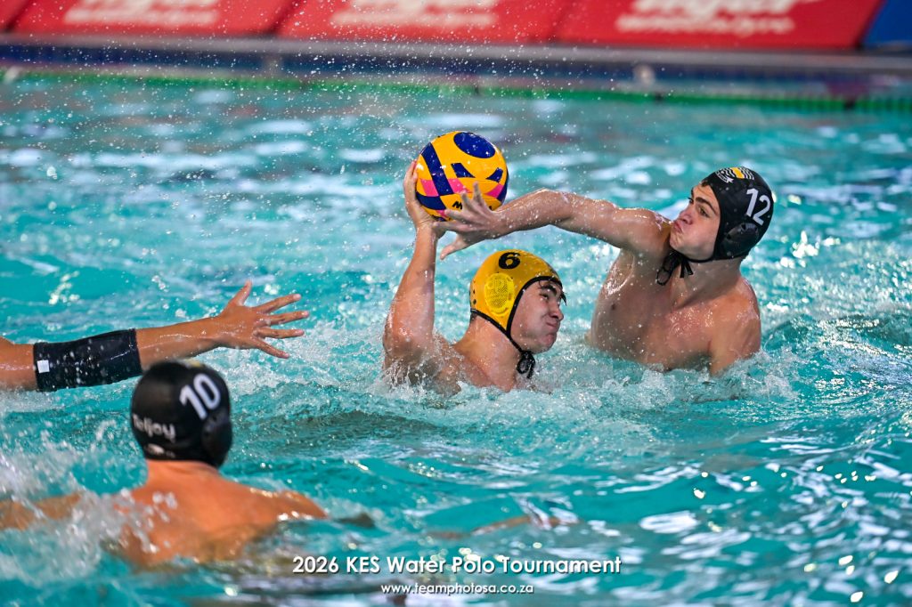 Contenders pave the way on day one of KES Water Polo Tournament